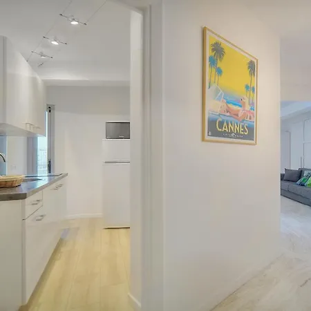 Daire Superb Studio, Brand New, Comfortable -